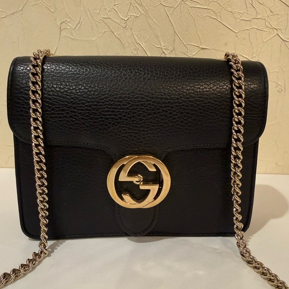 Gucci Black Pebbled Leather Chain Crossbody with Gold Hardware - Picture 2 of 7